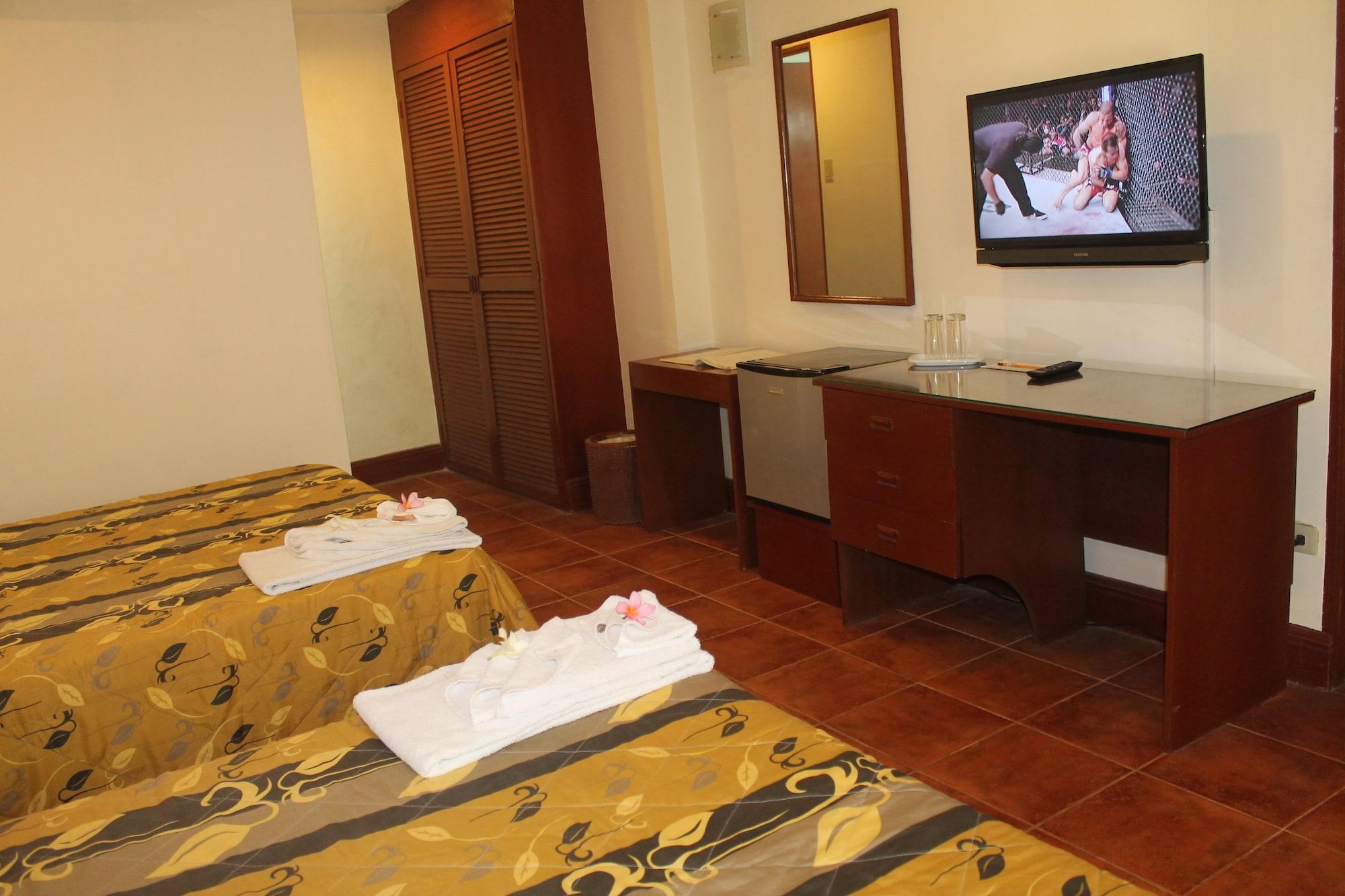 Hey Jude Resort Hotel Balabag  Экстерьер фото
