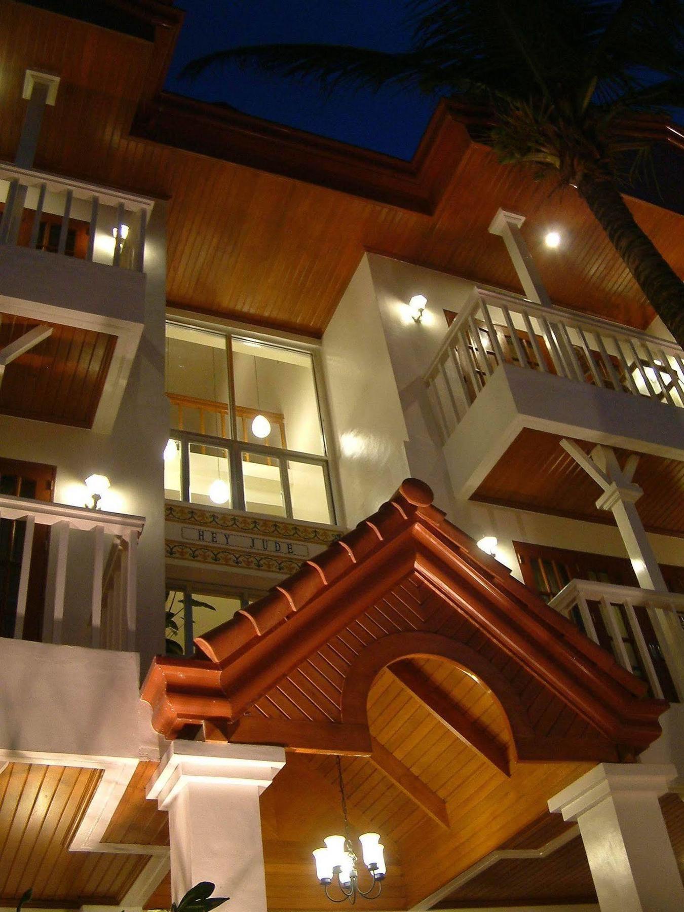 Hey Jude Resort Hotel Balabag  Экстерьер фото