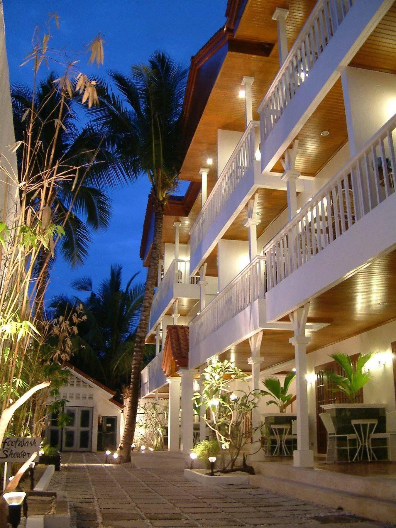 Hey Jude Resort Hotel Balabag  Экстерьер фото