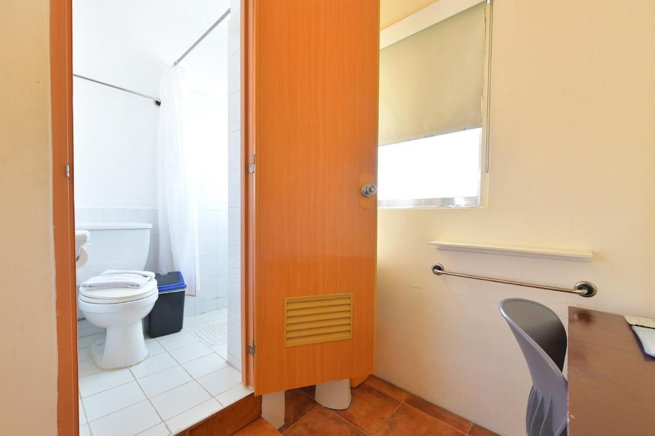 Hey Jude Resort Hotel Balabag  Экстерьер фото