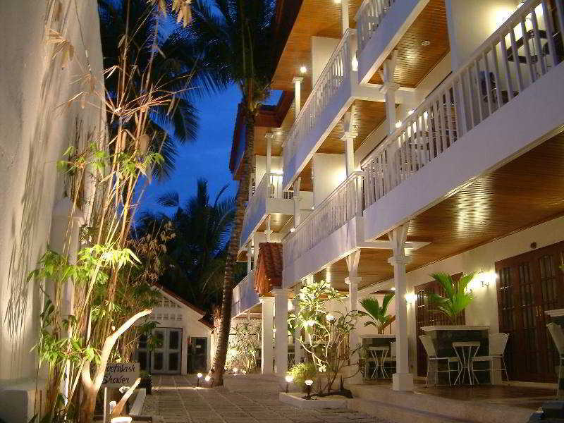 Hey Jude Resort Hotel Balabag  Экстерьер фото